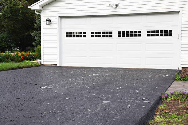 Best Furniture Removal  in Whitehall, MI